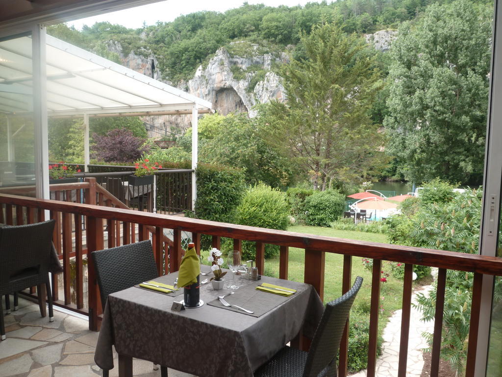 Hotel Restaurant Les Falaises Bouziès Buitenkant foto