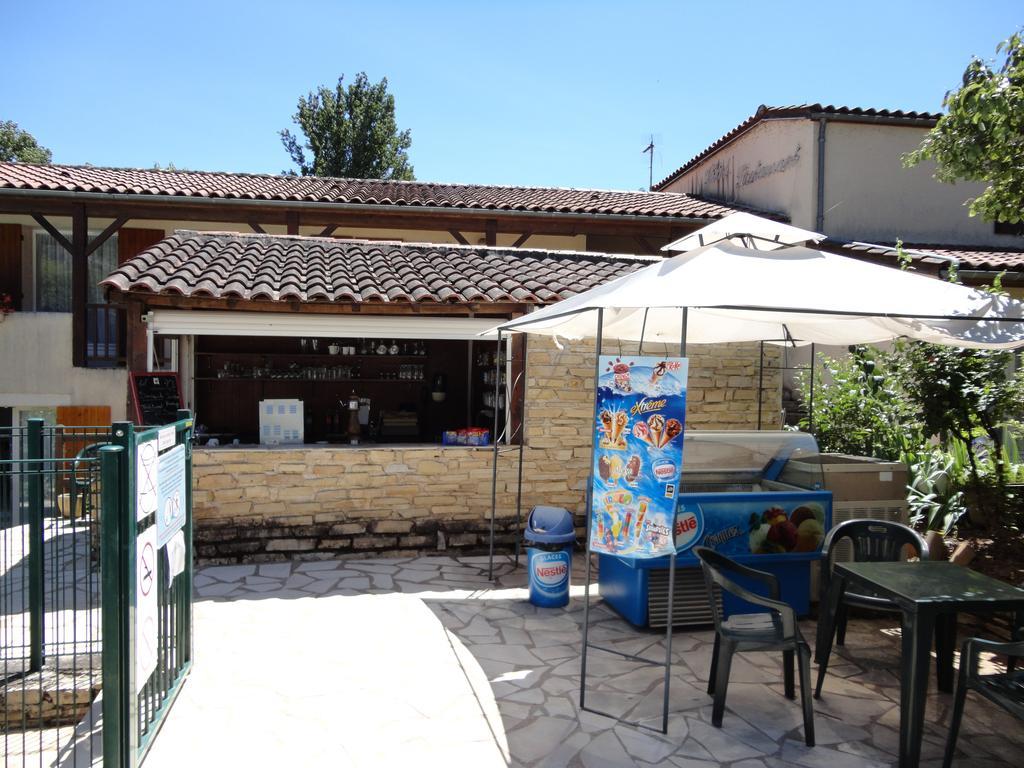 Hotel Restaurant Les Falaises Bouziès Buitenkant foto